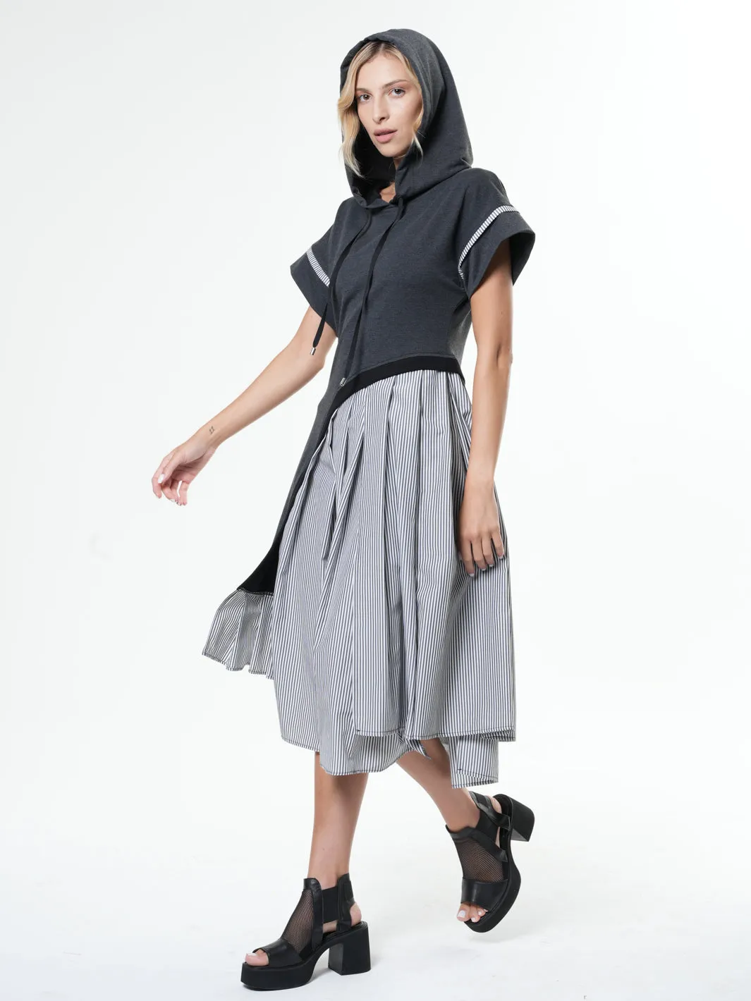 Asymmetric Hooded Dress With Short Sleeves In Gray