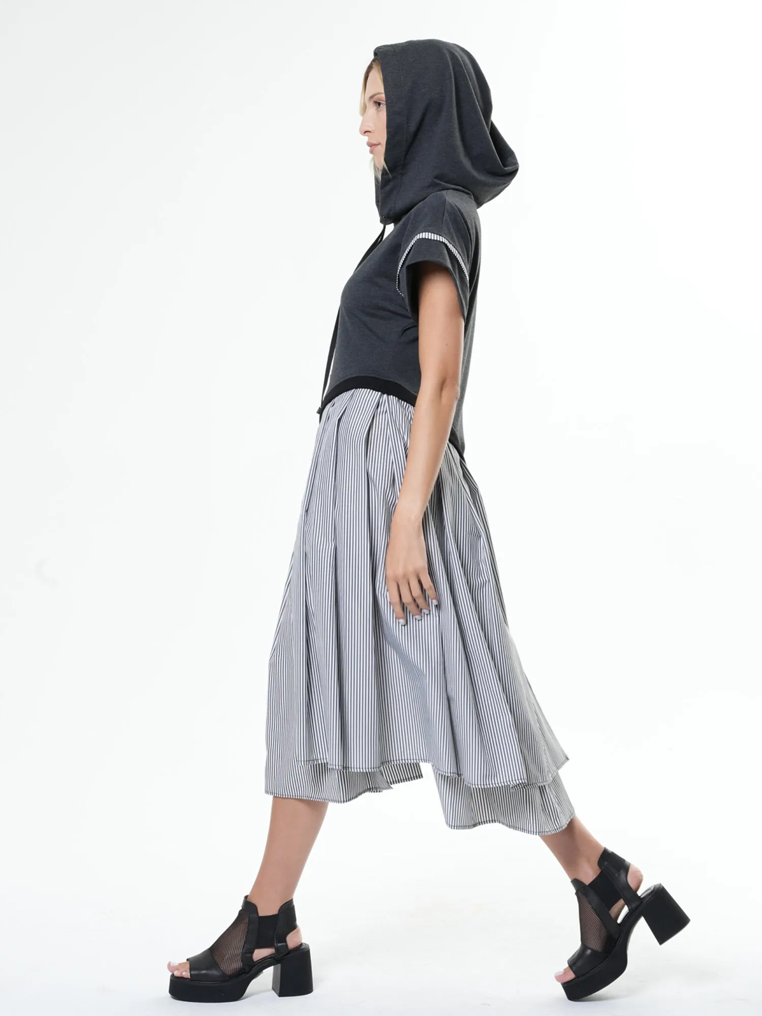 Asymmetric Hooded Dress With Short Sleeves In Gray