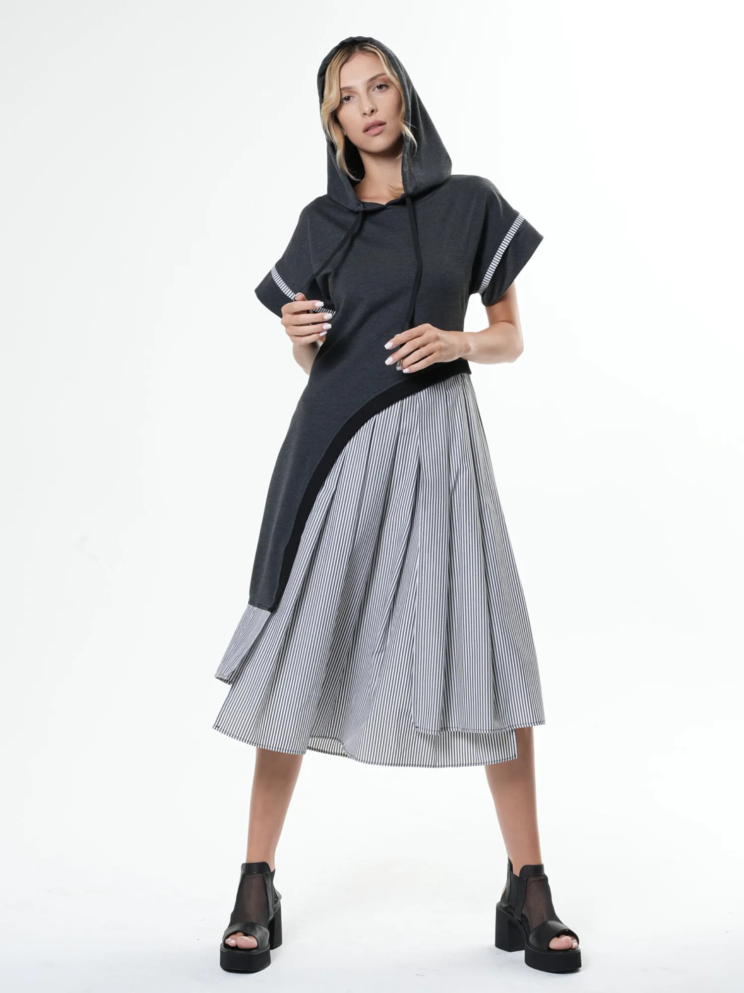 Asymmetric Hooded Dress With Short Sleeves In Gray