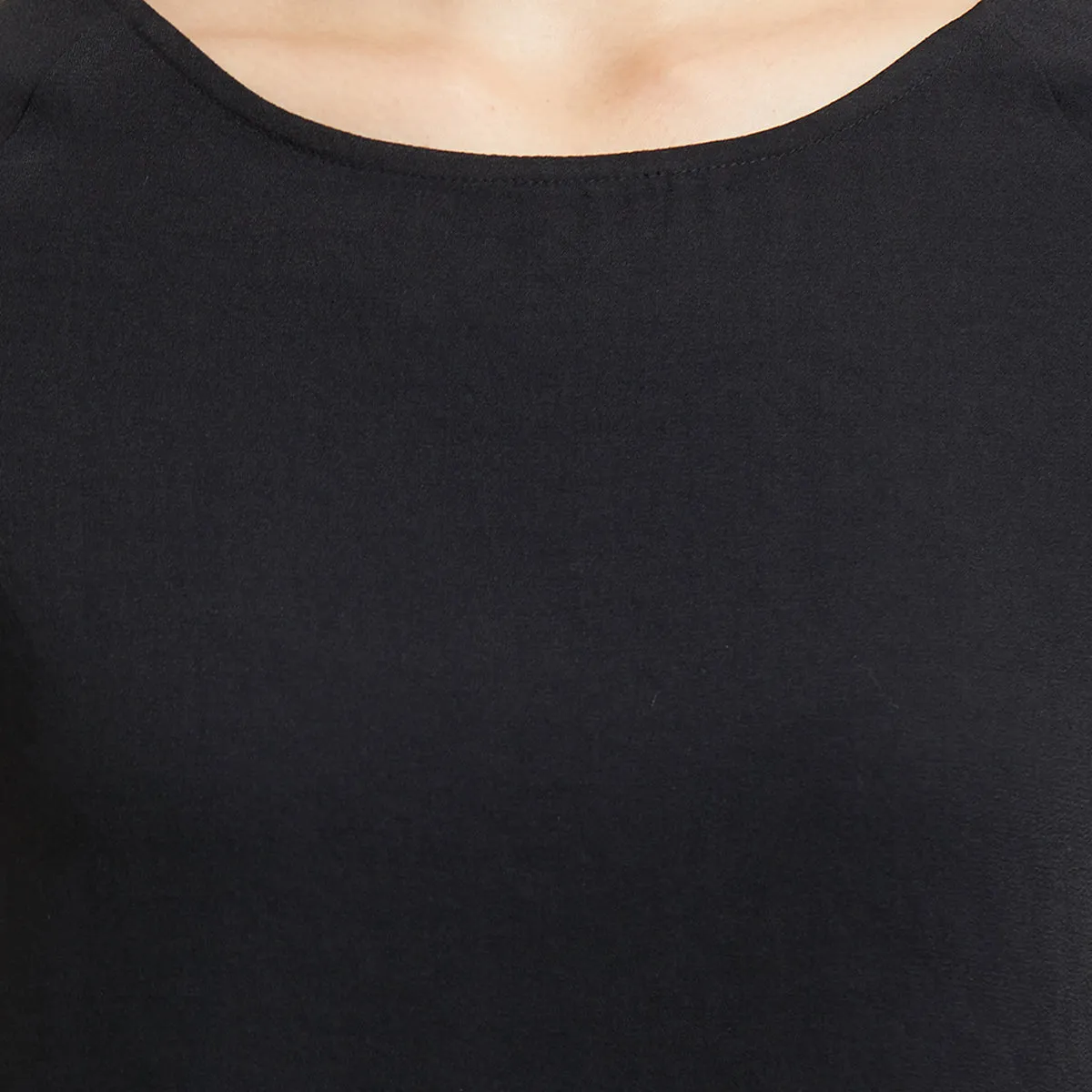 Black Solid Round Neck Top