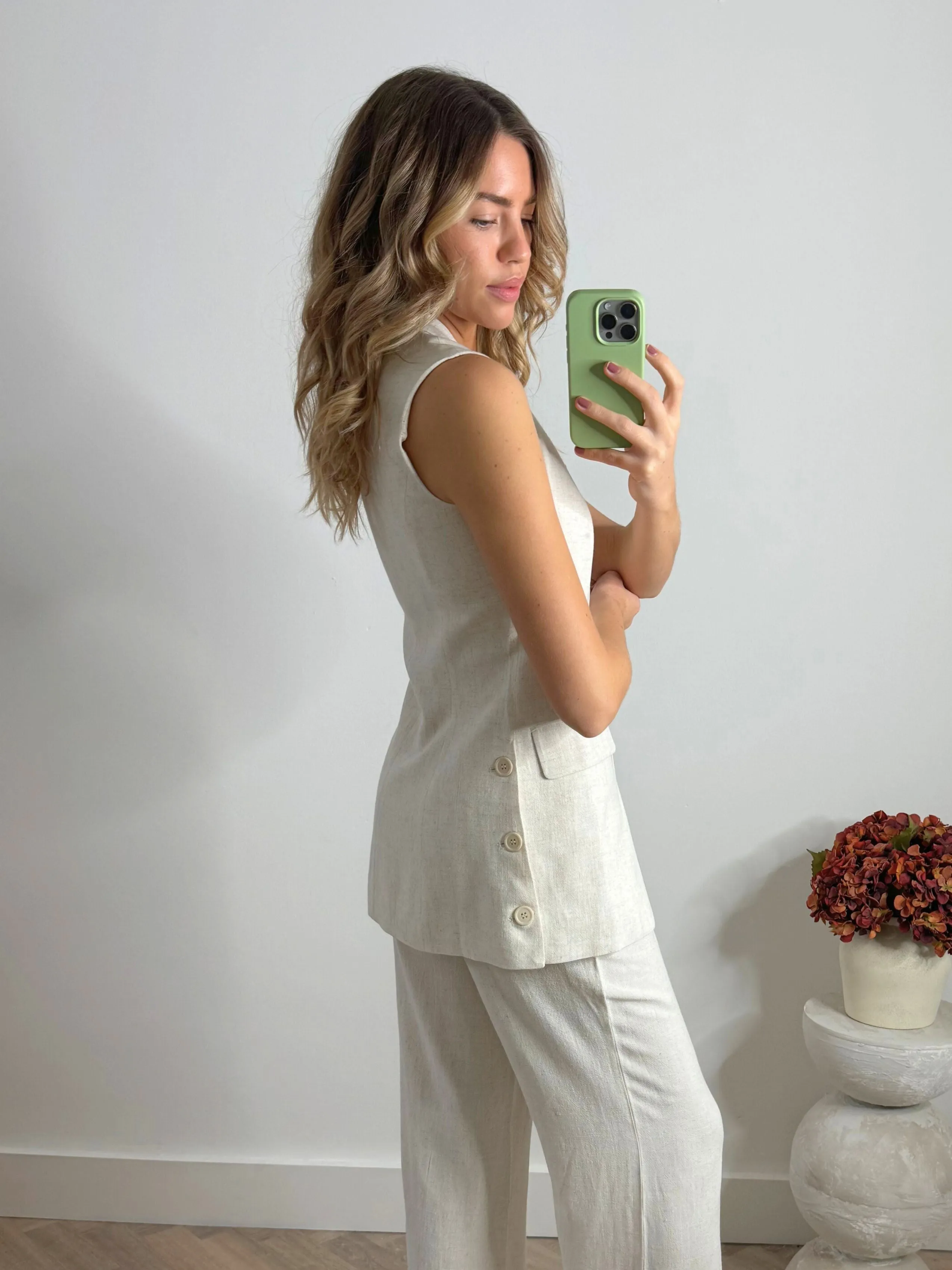 Claire Sleeveless Blazer / Neutral Linen