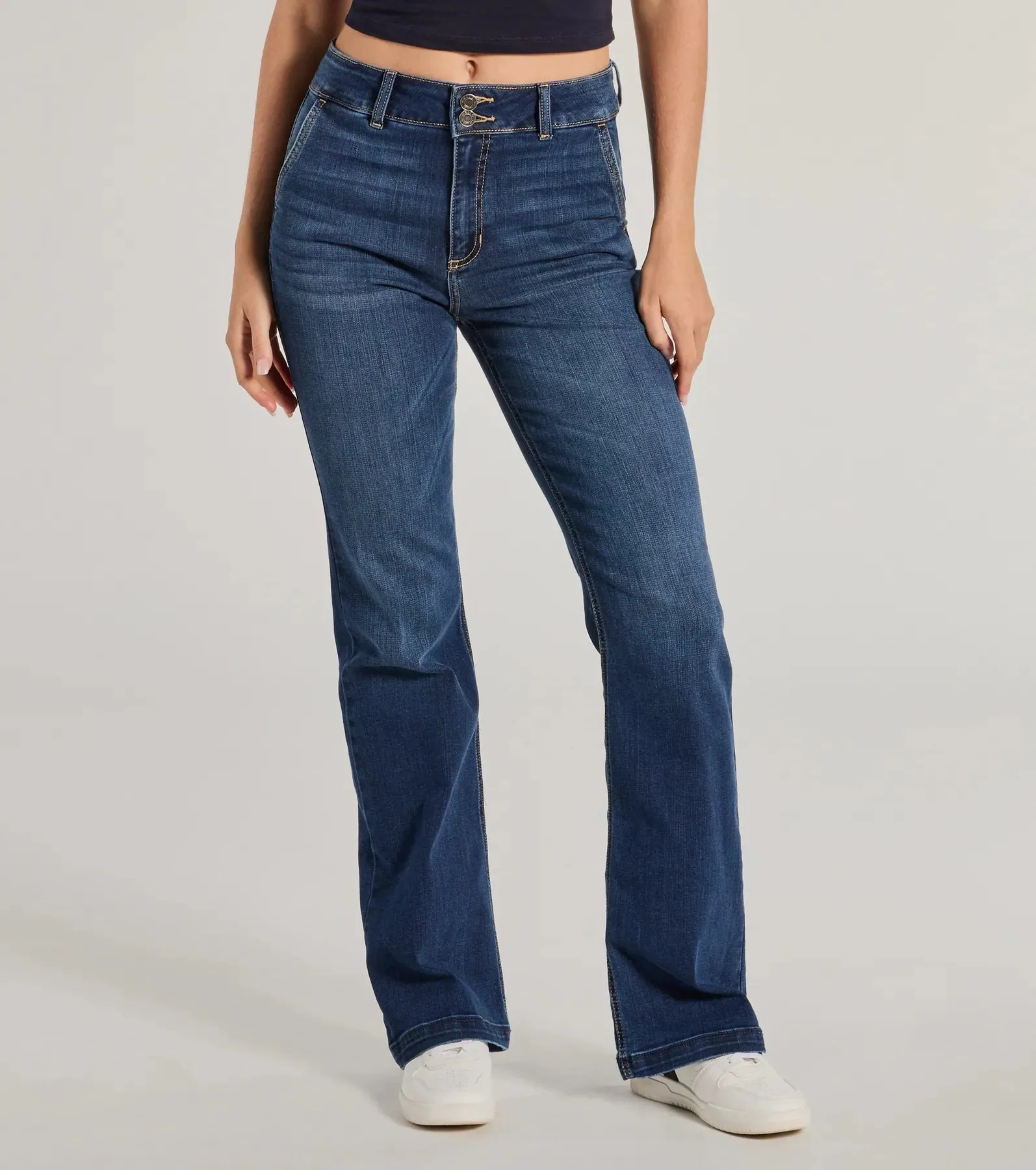 Effortless Staple High-Rise Bootcut Jeans