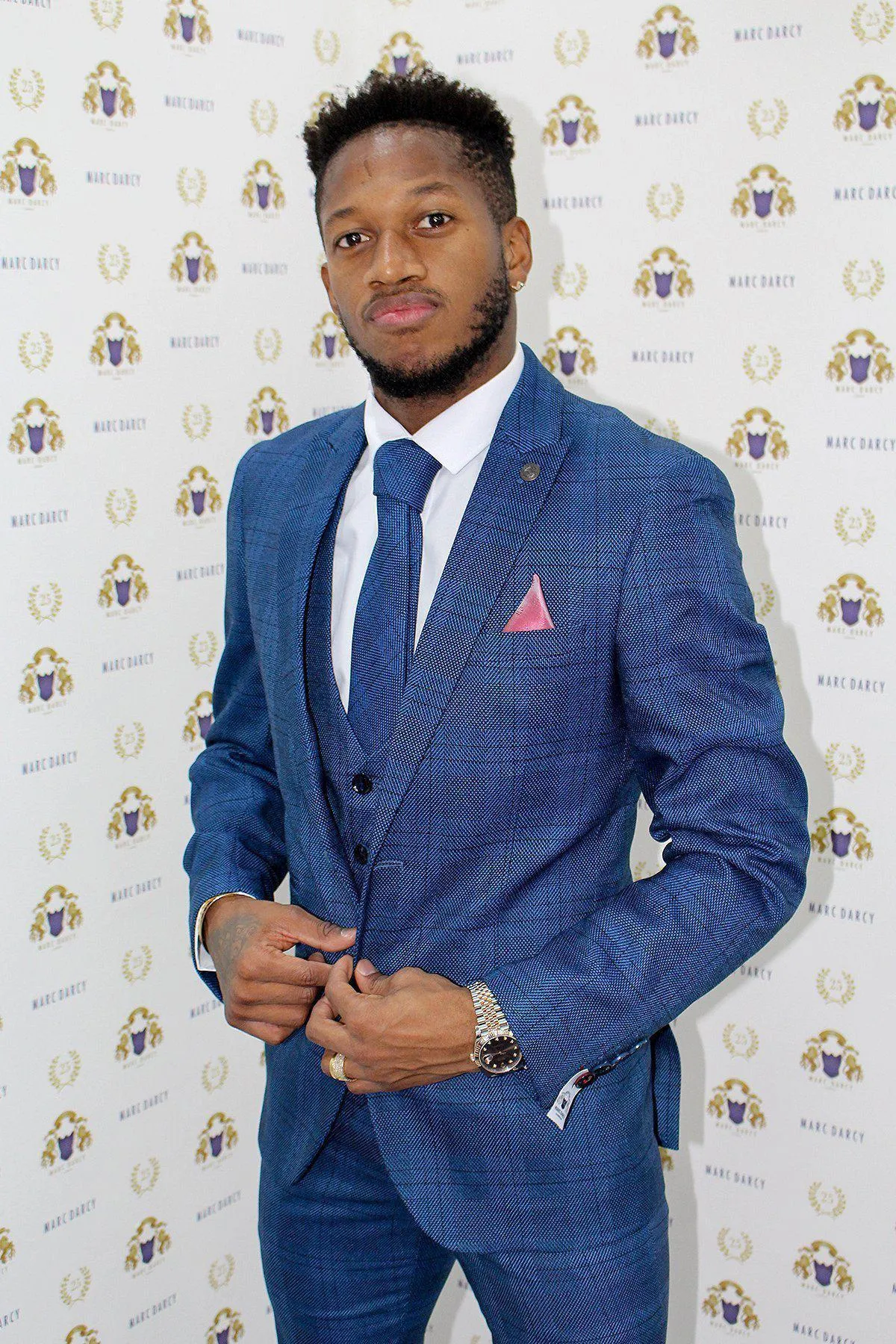 Fenerbahçe And Brazil Midfielder Fred in Jerry Blue Check Suit