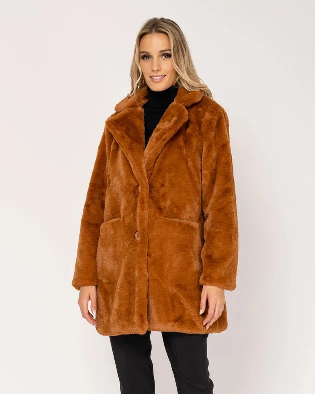 Fur coat with pocket and buttons CAMEL