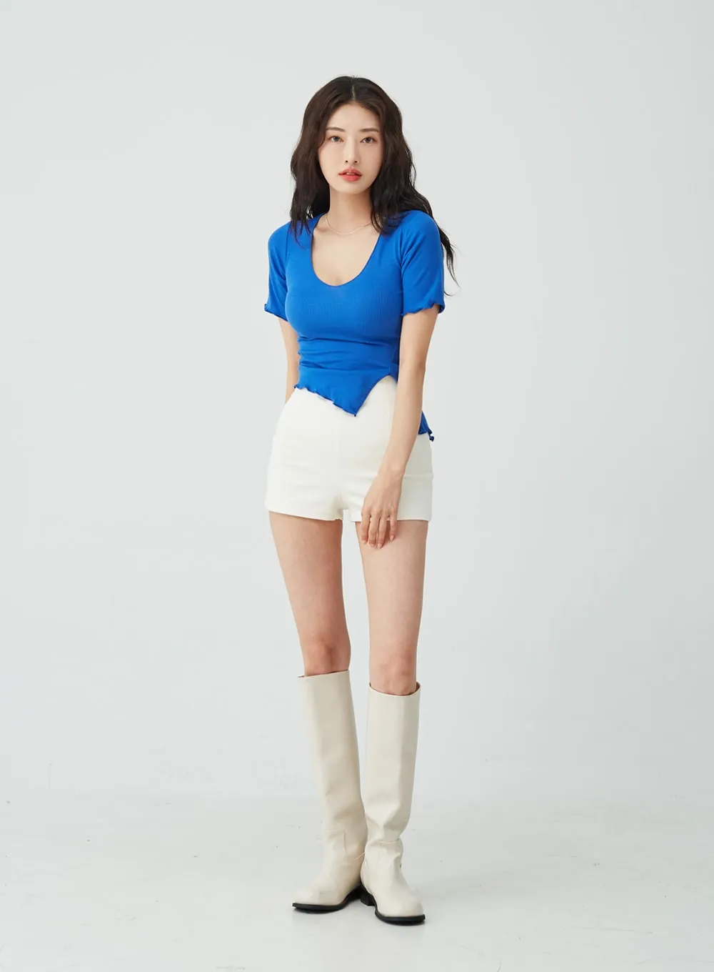 Line High Waist Half Pants IU26