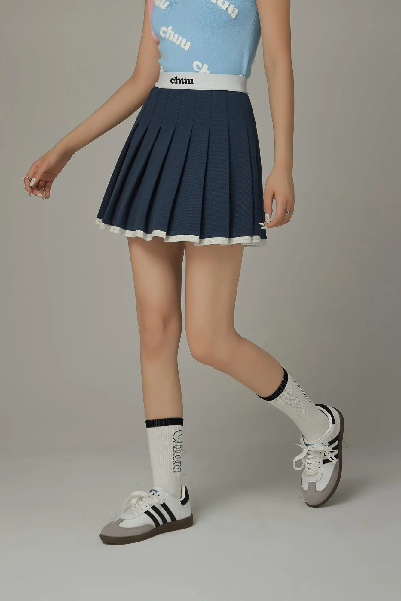 Logo Band Color Scheme Pleated Skirt