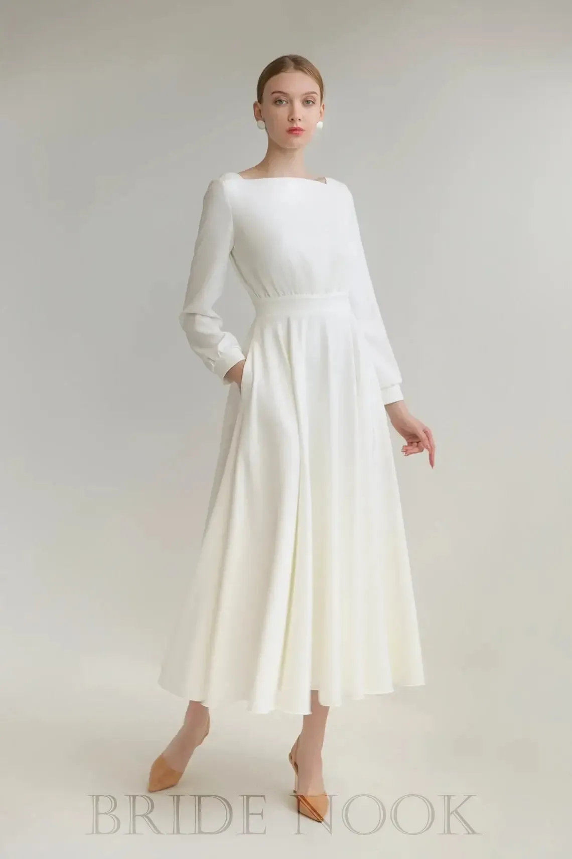 Modest Style Vintage Wedding Dress With Long Sleeves