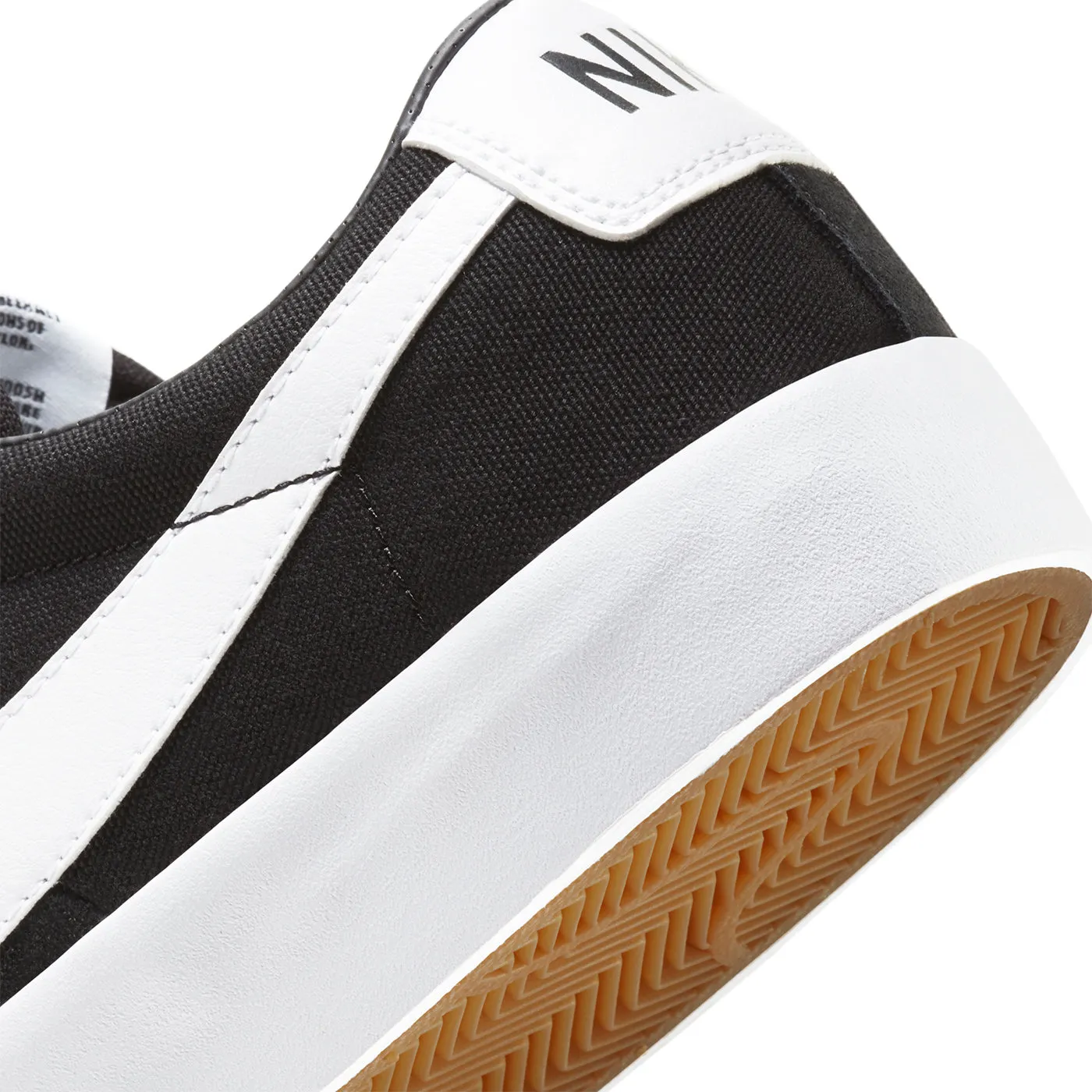 Nike SB Zoom Blazer Low Pro GT Shoes - Black / White - Black