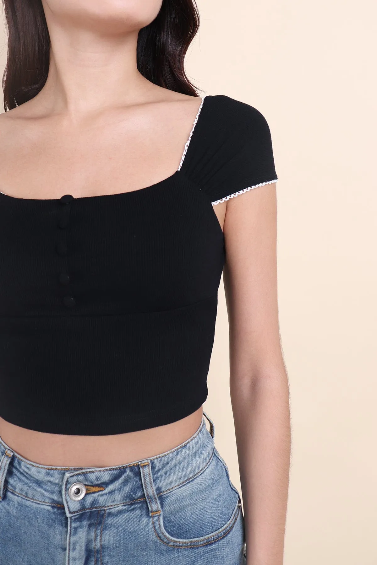 OLIVIA RIBBED TOP IN BLACK