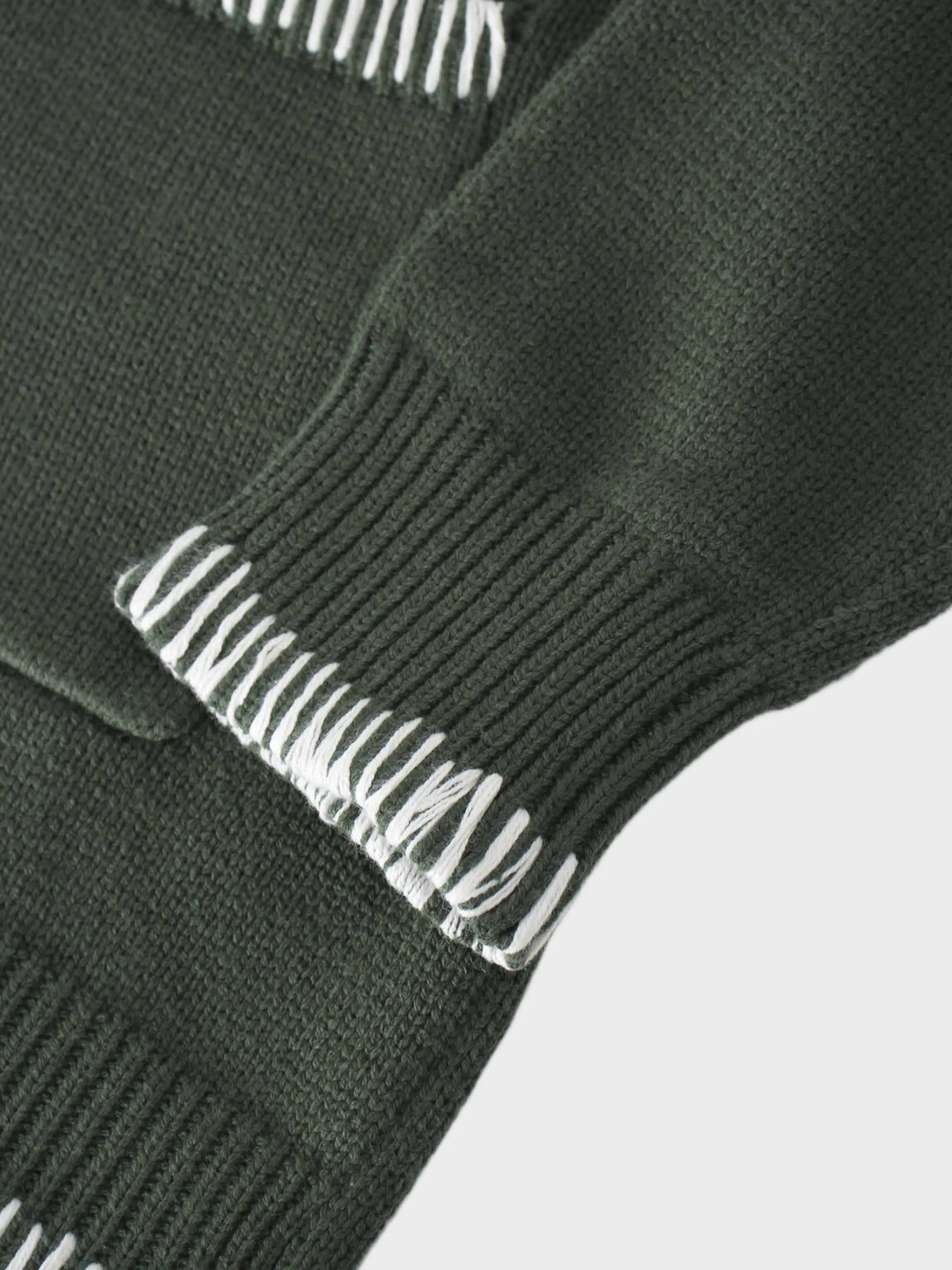 Overlock Stitch Sweater-Green/Cream