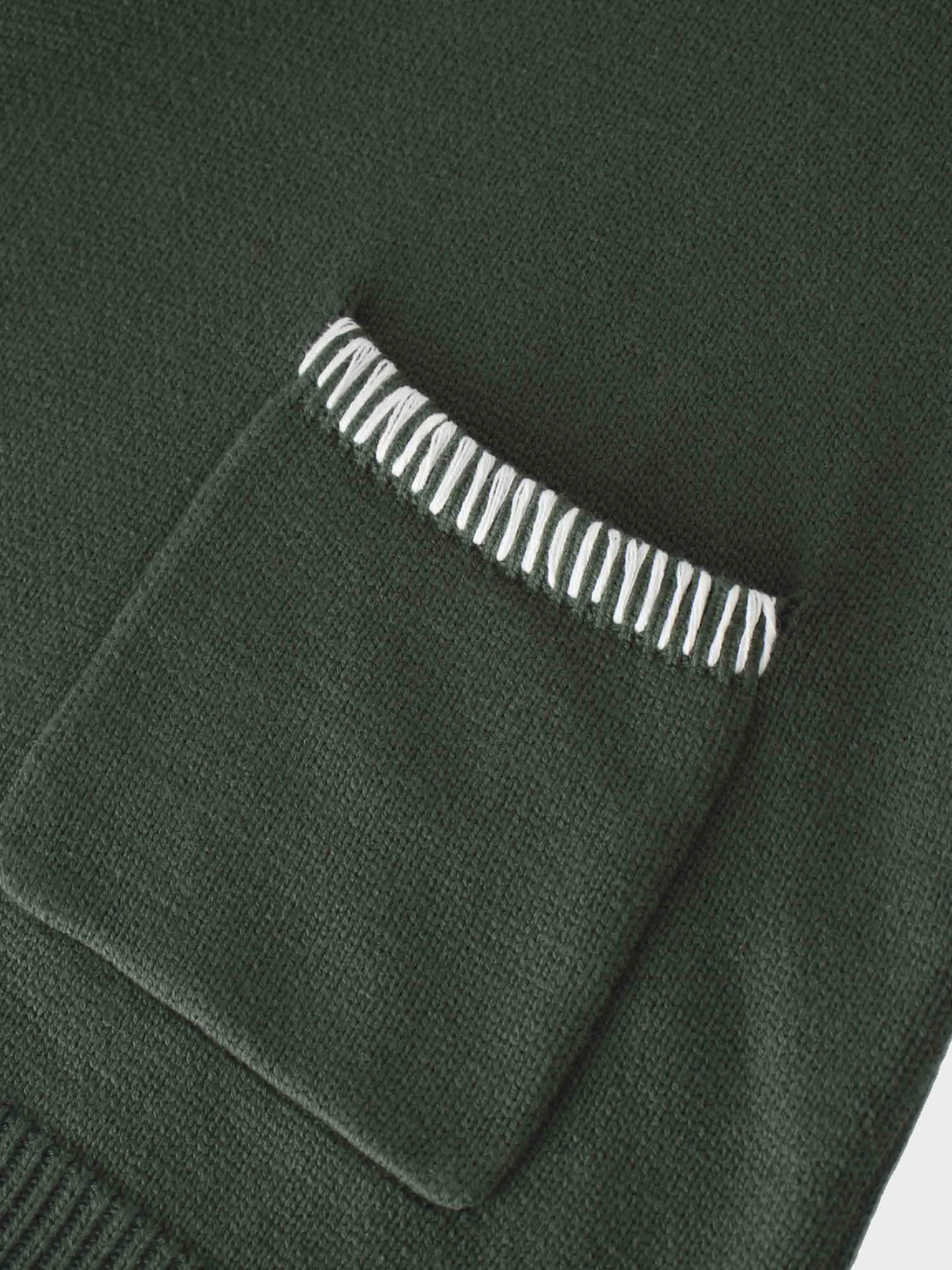 Overlock Stitch Sweater-Green/Cream