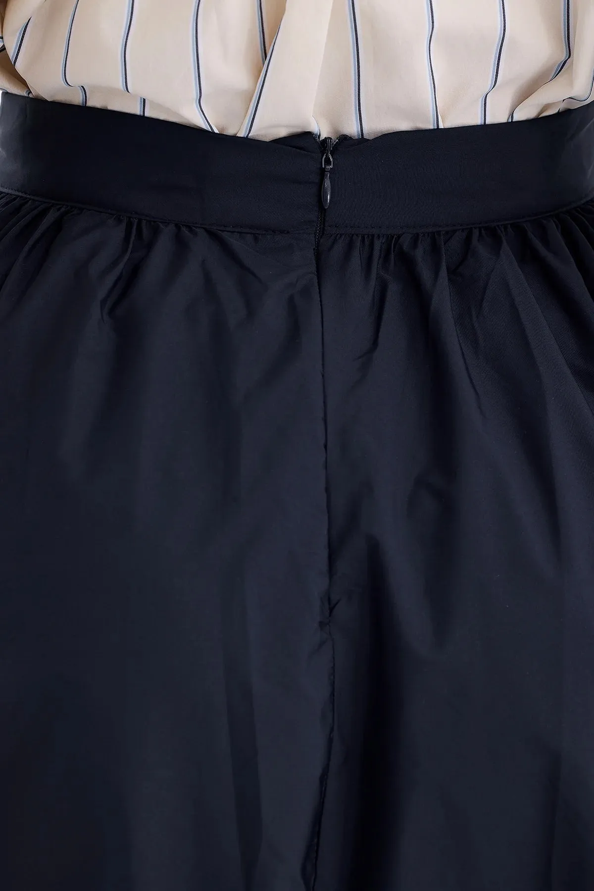 PLEATED NAVY BLUE SKIRT