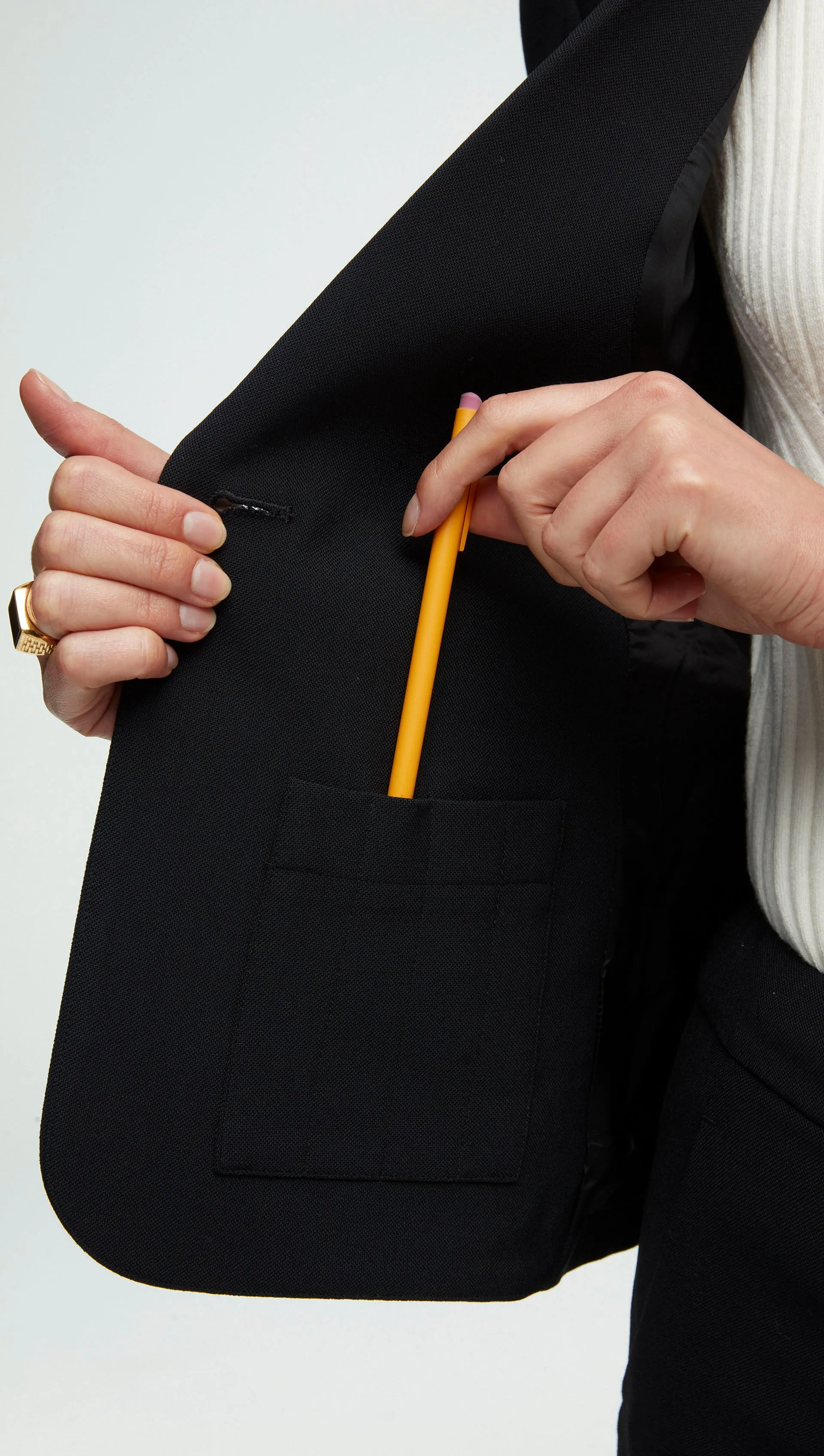 Schoolboy Blazer in Textured Crepe | Black