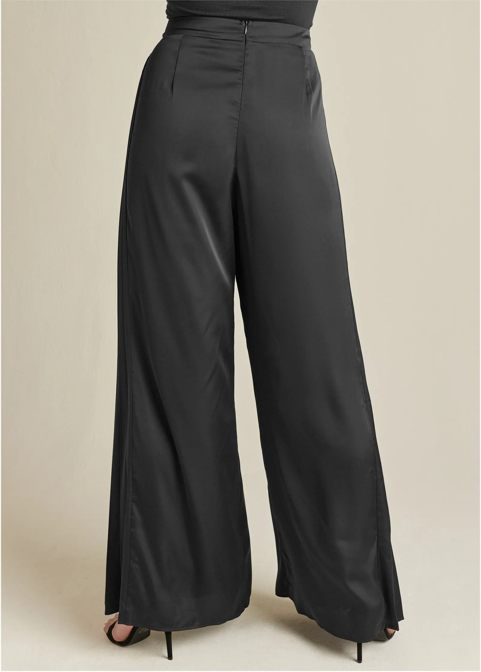 Side Pleat Wide Leg Pants - Black