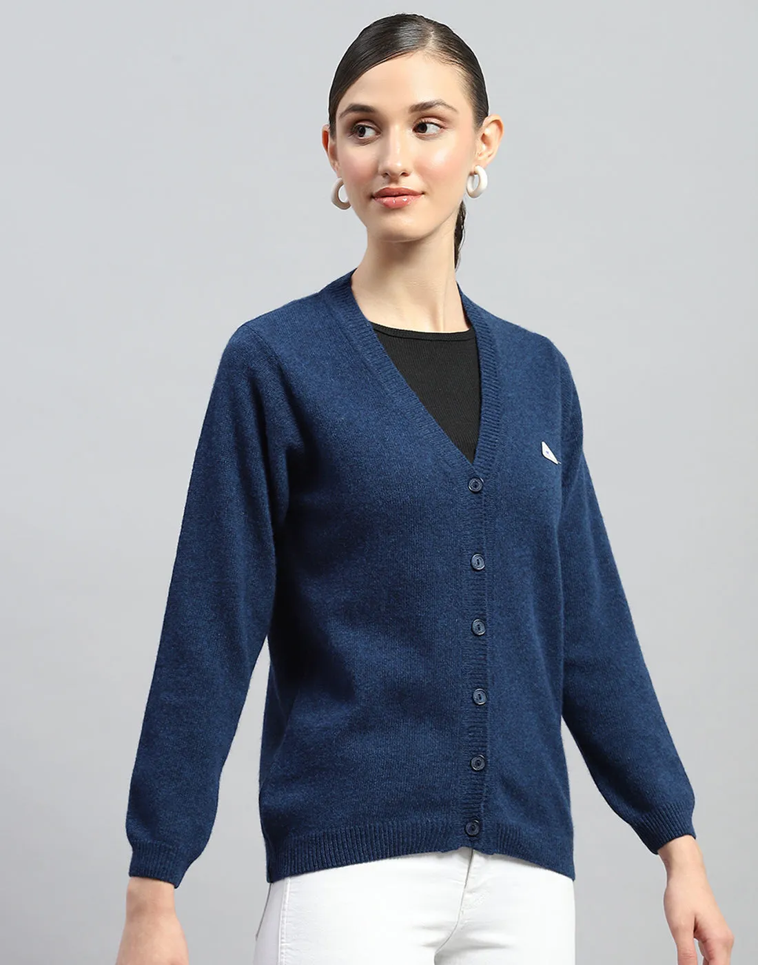 Women Dark Blue Solid V Neck Full Sleeve Cardigan