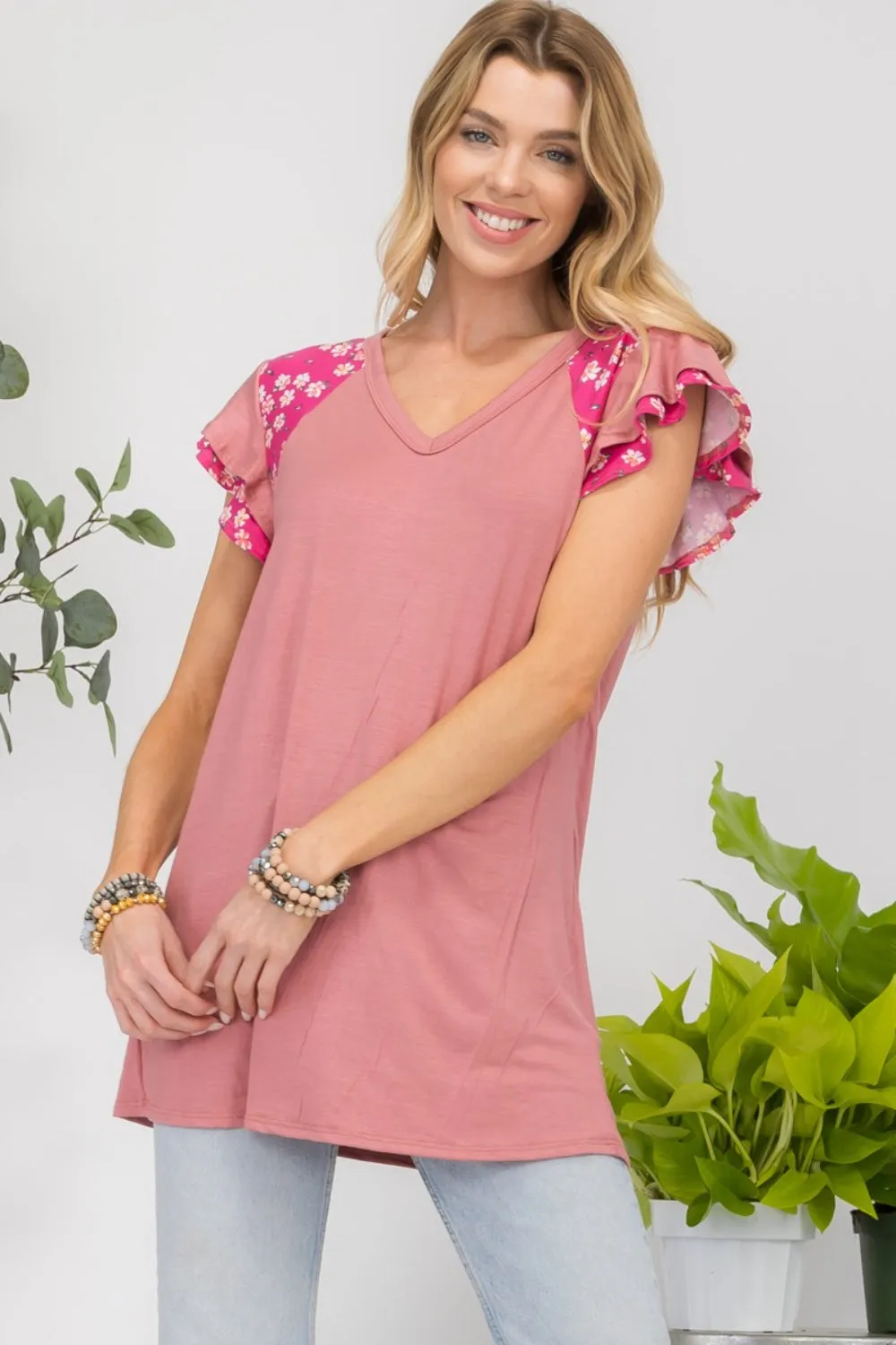 Women's Celeste Full Size Floral Contrast Short Sleeve Top